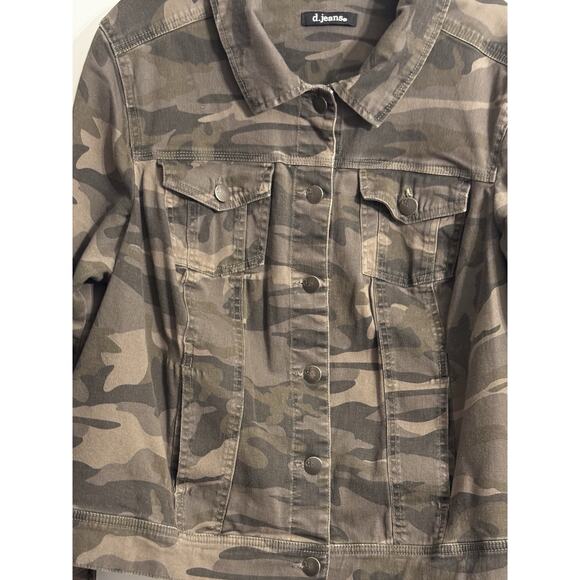 d. jeans Women’s Camo denim jacket 1X Cotton Spandex Stretch Gorpcore Fall - Picture 2 of 10